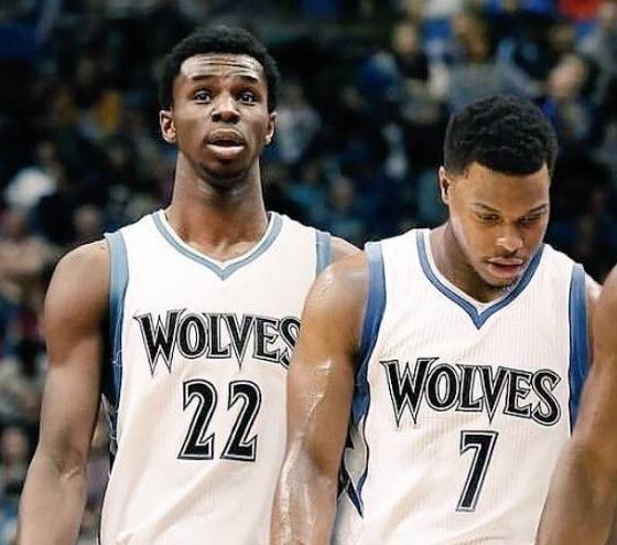 六台爆料皇马更衣室：卡瓦哈尔批裁判被打断，有人说都是狗屁借口（六台曝皇马更衣室内情：卡瓦哈尔质疑裁判遭打断，有人直斥全是借口）