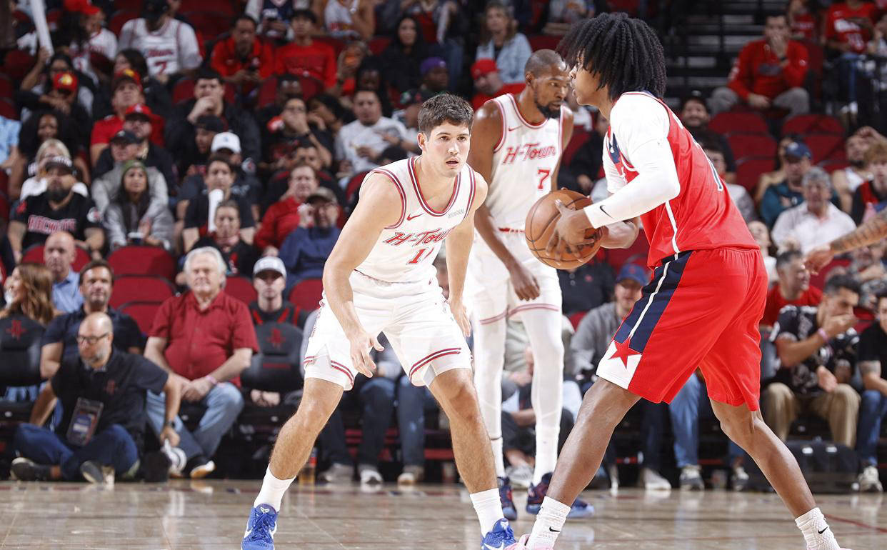 联盟单场末节得分榜：米切尔24分第一，霍华德&约基奇二三位（联盟单场第四节得分榜：米切尔24分居首，霍华德与约基奇分列二、三位）