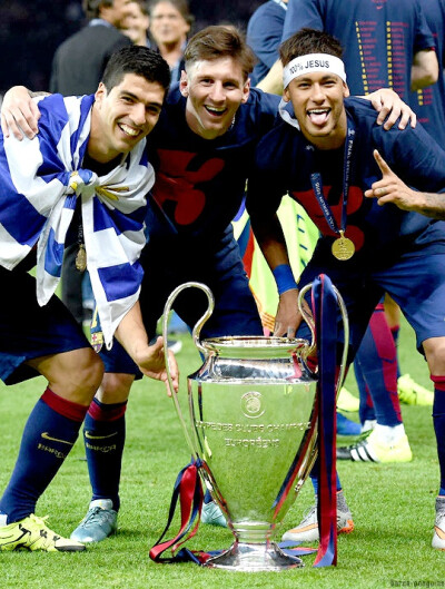 鲍威尔：最后一攻搞砸的责任在我，我是O型腿所以常扭伤脚踝（鲍威尔揽责最后一攻失败：称O型腿易致脚踝扭伤）