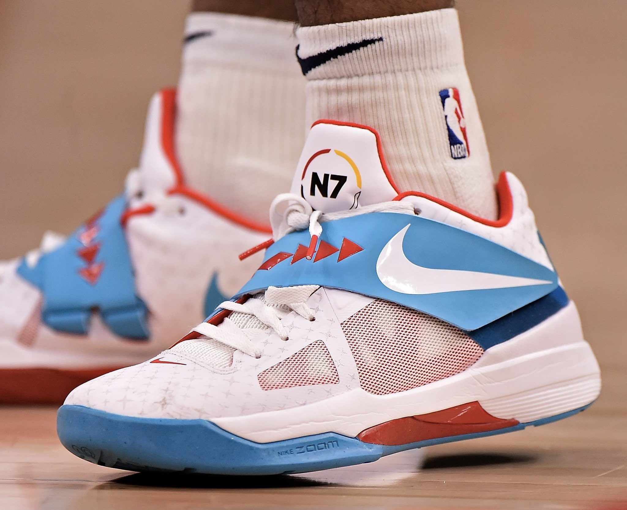 客战海港破门，林加德攻入个人亚冠首球（林加德客战海港破门，斩获亚冠处子球）