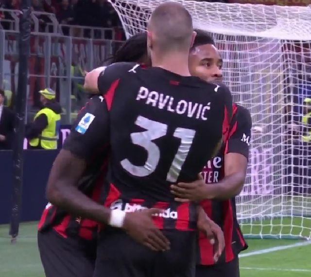 捅破窗户纸！尼克斯队史首次入围NBA杯四强（历史性突破！尼克斯队史首度闯进NBA杯四强）