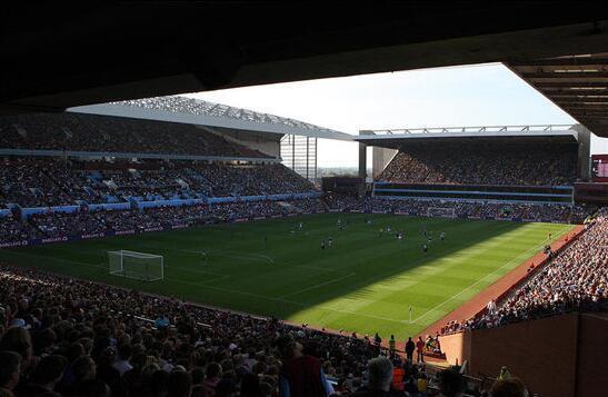 终于！维拉发布海报庆祝赛季首胜，此前六场未尝一胜（维拉发布海报庆祝赛季首胜，终结六场不胜）