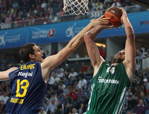 莱万：感谢球迷们的热烈支持，愿为波兰献出生命（莱万：感谢球迷的热情支持，我愿为波兰奉献一切）